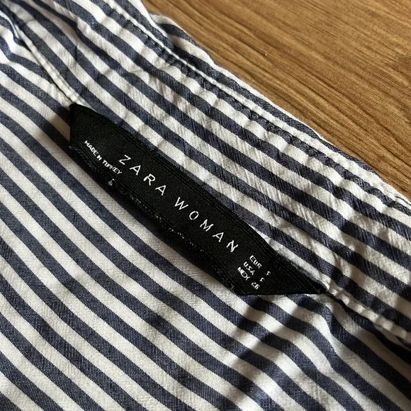 Blue button down - Picture 1 of 4